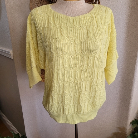 Billie Jo Sweaters - Vintage Billie Jo Soft Yellow Blousy Sweater
